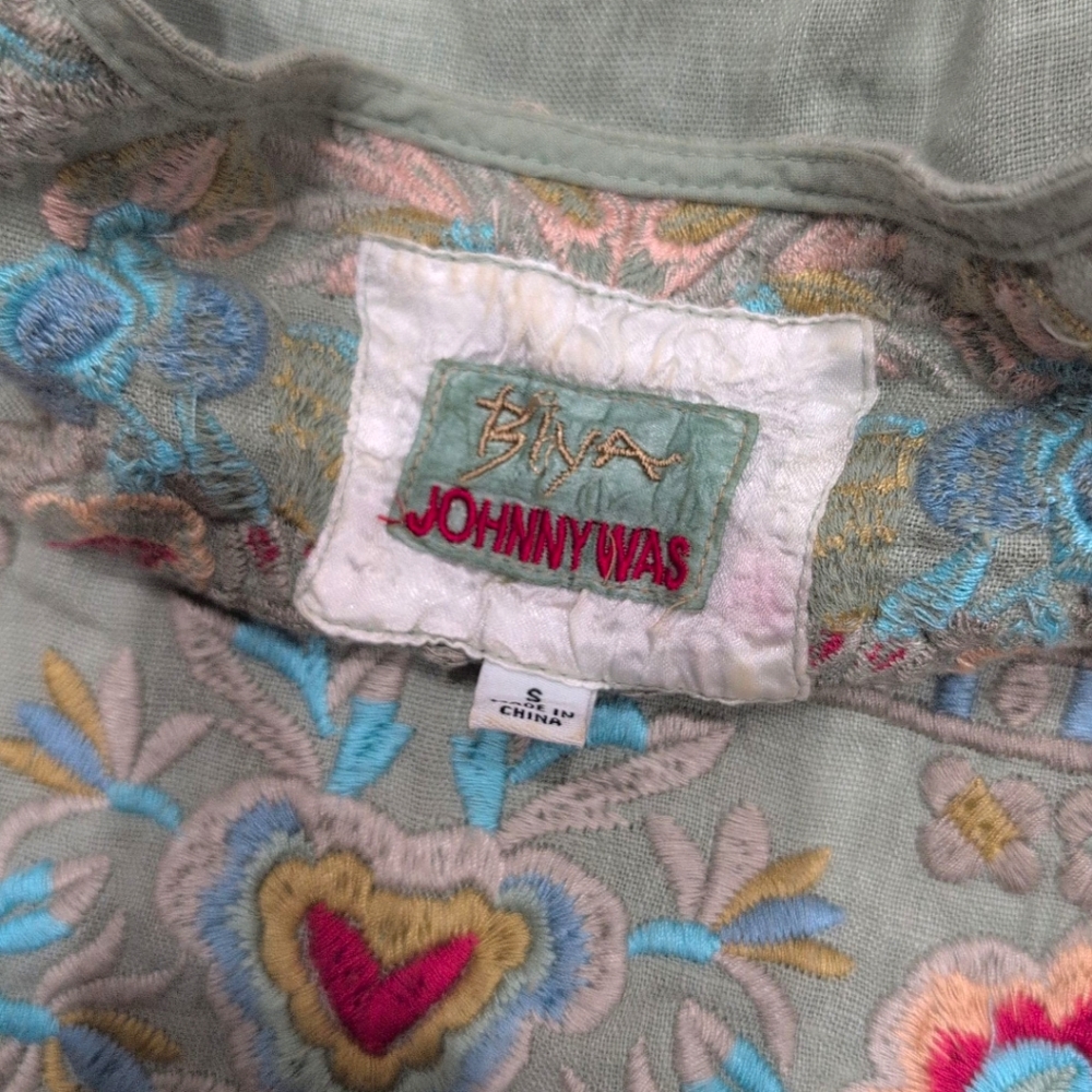 Johnny Was Multicolor Embroidered Top Small - Picture 3 of 5